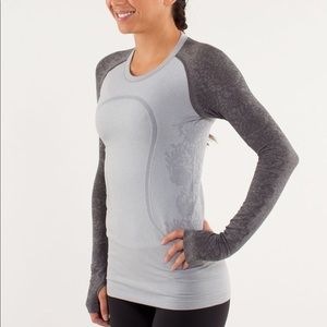 Lululemon Swiftly Tech Long Sleeve *Lace Silver